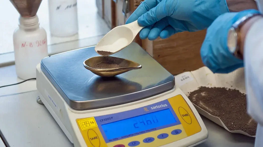 Grain Size Analysis (Sieve + Hydrometer) in Gloucester